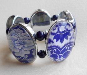 Blue and White Graphic Stretch Bracelet